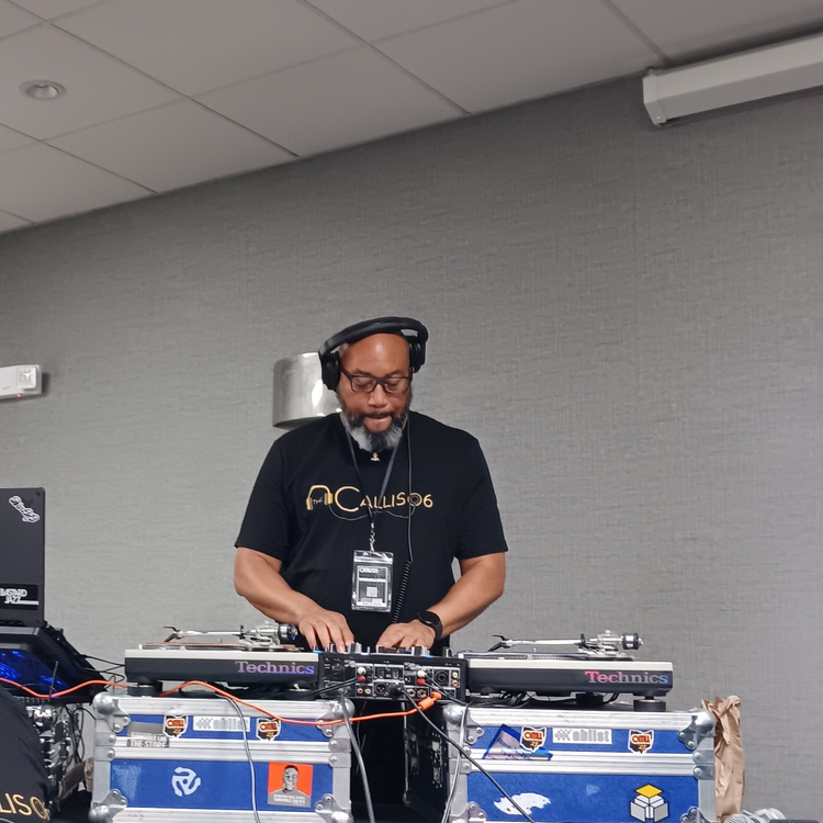 The Call is 06 Twitch Collection